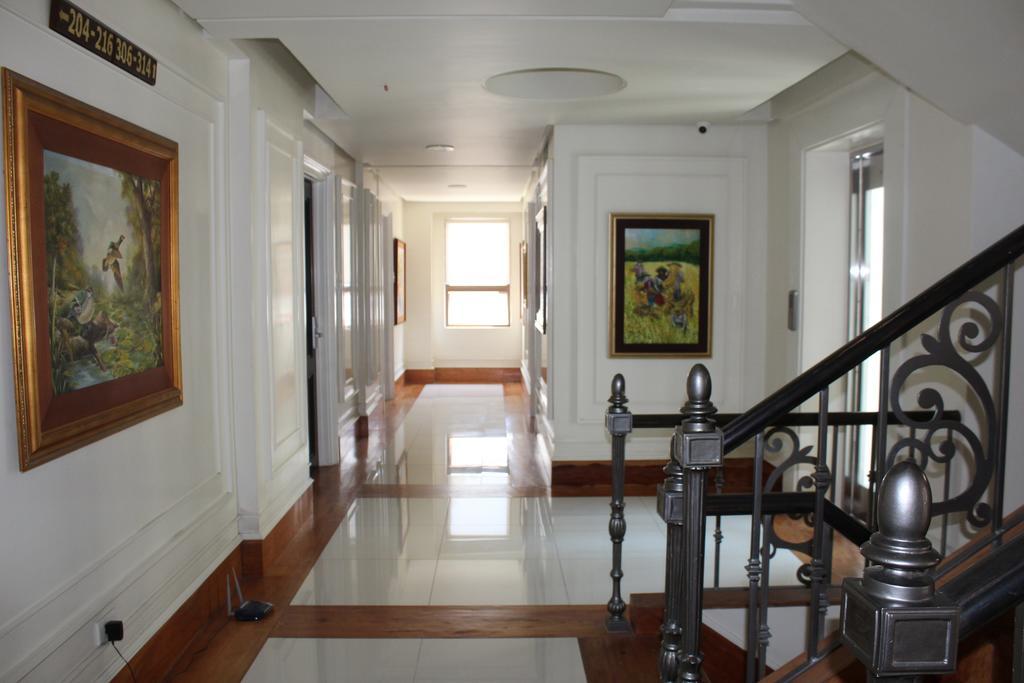 Ciudad Fernandina Hotel Vigan Esterno foto