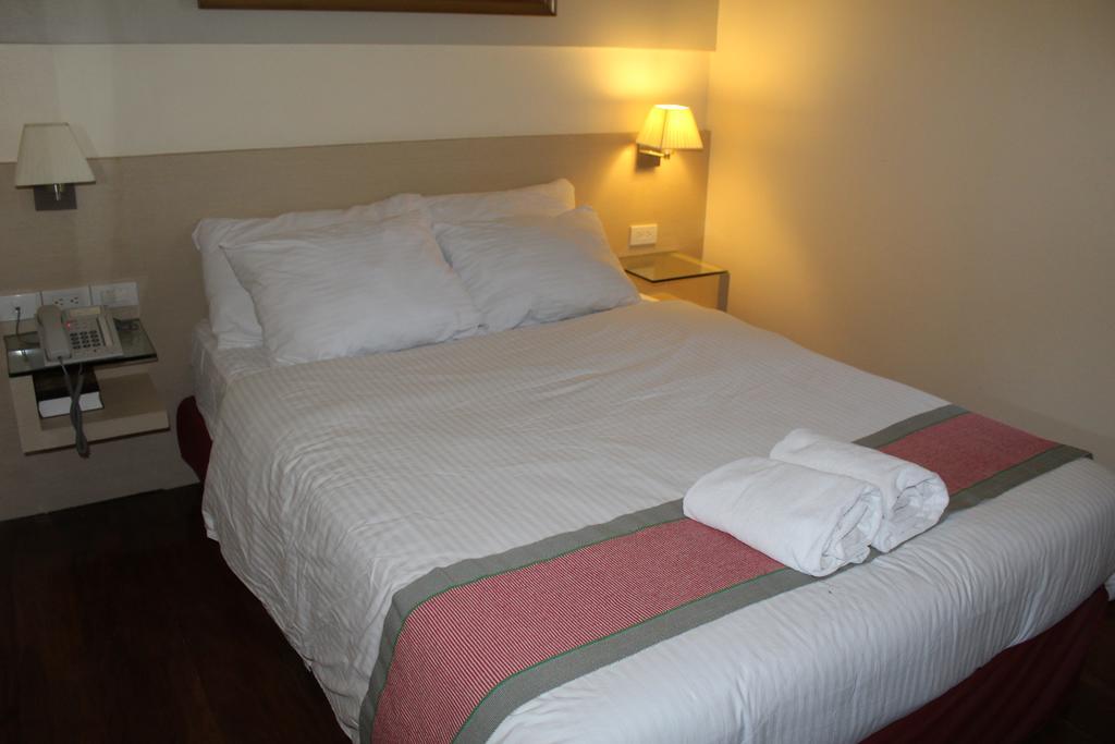 Ciudad Fernandina Hotel Vigan Esterno foto