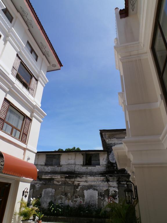 Ciudad Fernandina Hotel Vigan Esterno foto