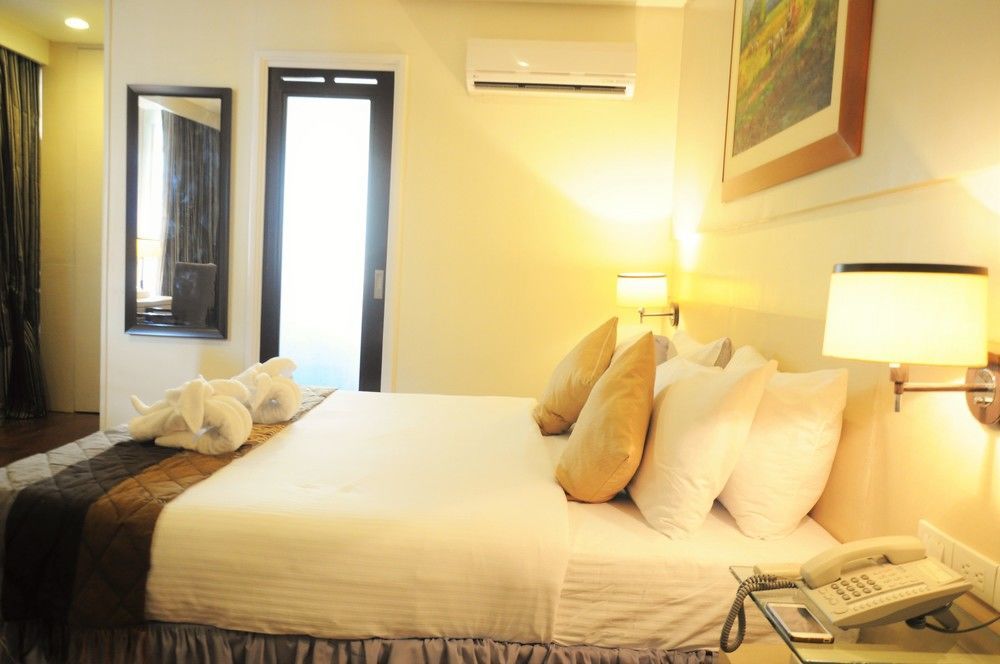 Ciudad Fernandina Hotel Vigan Esterno foto